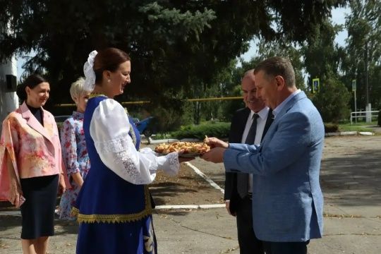 FtWheqHi5D7eASCTegsY8ZzErdocc-GxgbhBlh1kCR3LHMN9lzZxDe12KJ6txnwnE5eiE4UTrqTa4S0YC6QKvCBg (1).jpg